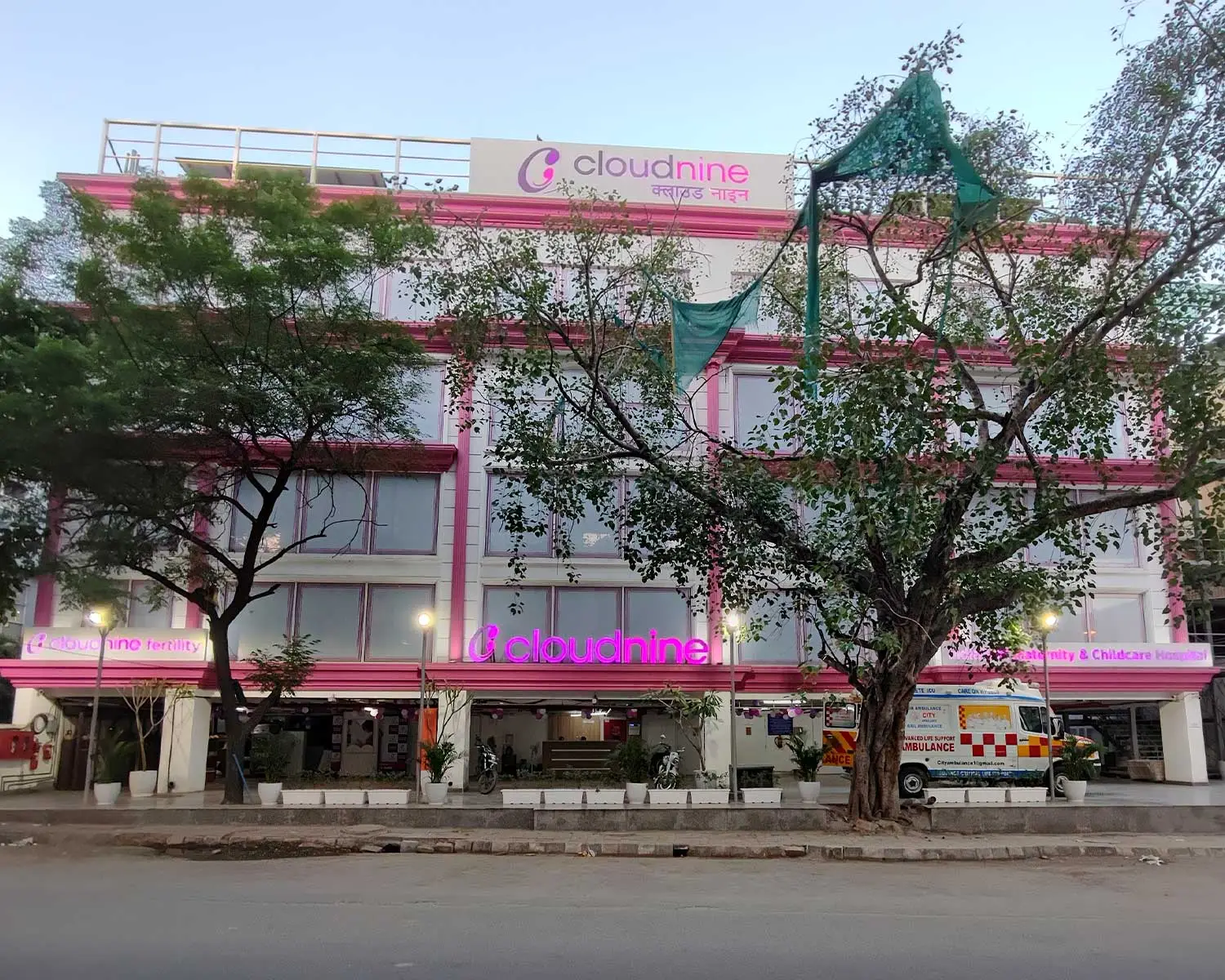 Cloudnine Hospital - Kailash Colony